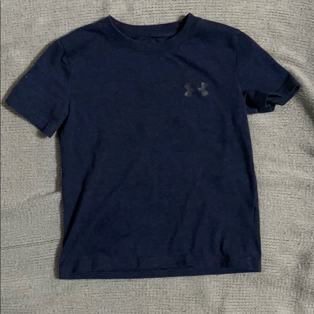 Under armour t shirt